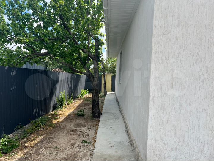 Дом 103 м² на участке 5 сот.