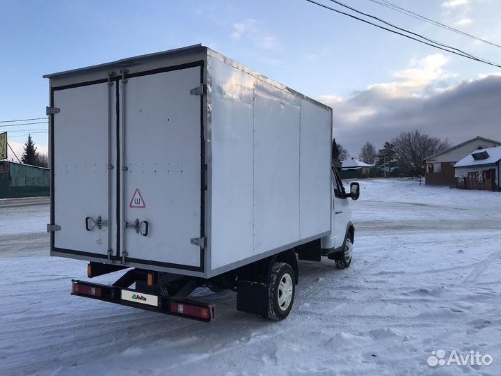 ГАЗ ГАЗель 330210, 2012