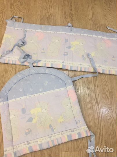 Комплект в детскую кроватку бортики