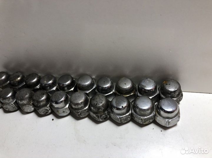 Гайка колеса Nissan Murano (Z51) 2008-2015