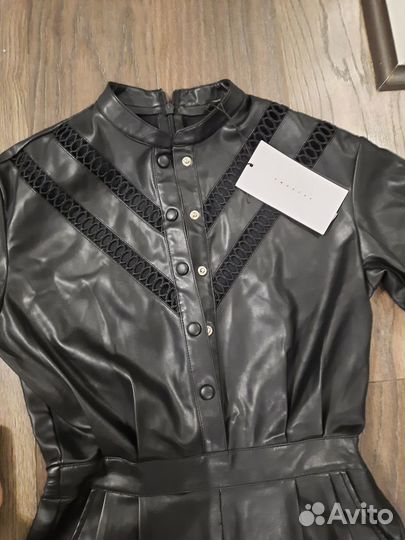 Комбинезон из экокожи