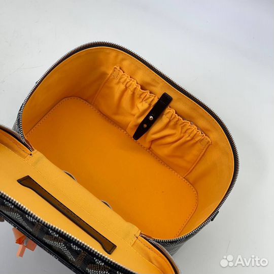 Косметичка Goyard