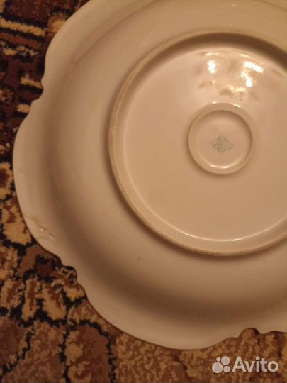 Антикварное блюдо Мадонна