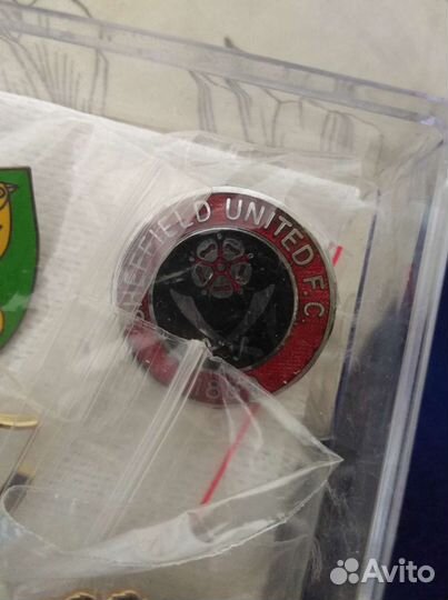 Значки Английская Премьер лига и Чемпионшип