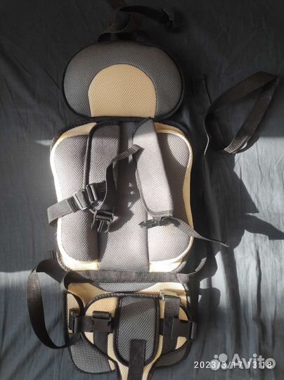 Детское автокресло мягкое