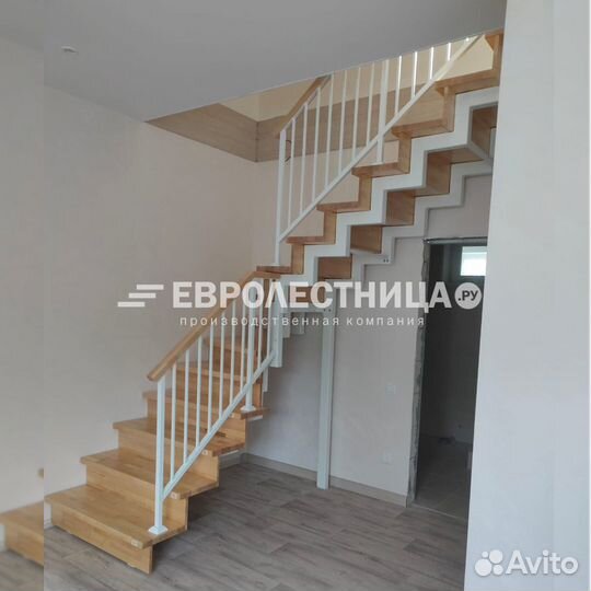 Лестница на второй этаж