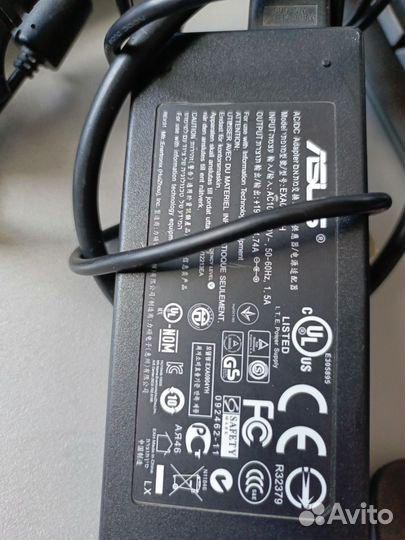 Ноутбук asus