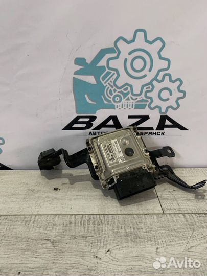 Блок управления двигателем Kia Rio 3