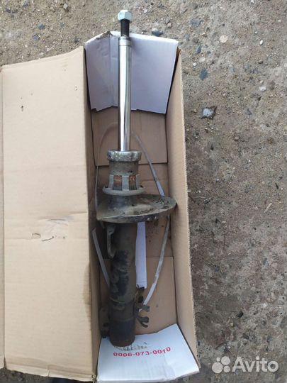 Стойки амортизатора шкода