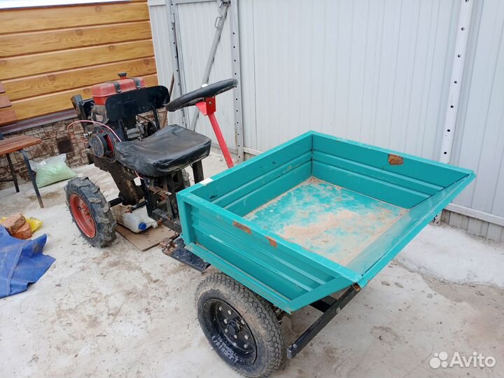 Мотоблок б/у с тележкой на ходу