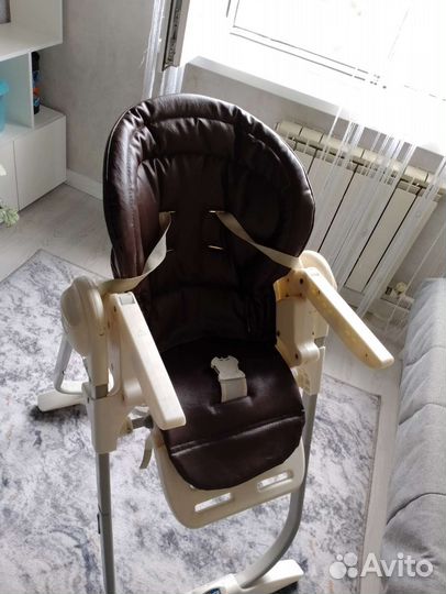 Стульчик для кормления chicco