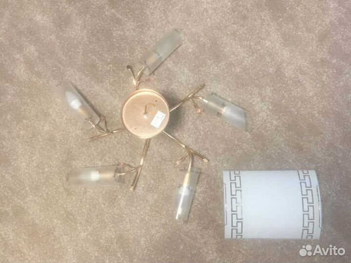 Светильник потолочный