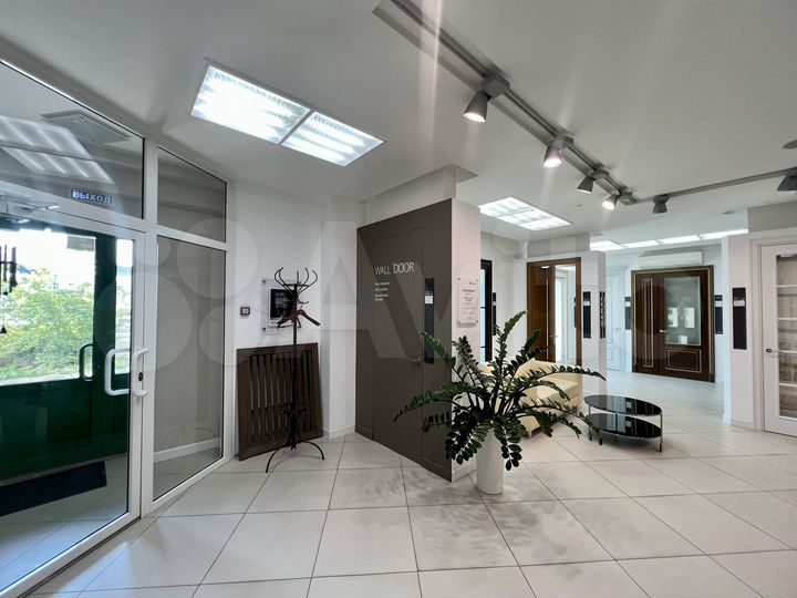 Торговое, офис, банк, аптека,157 м²