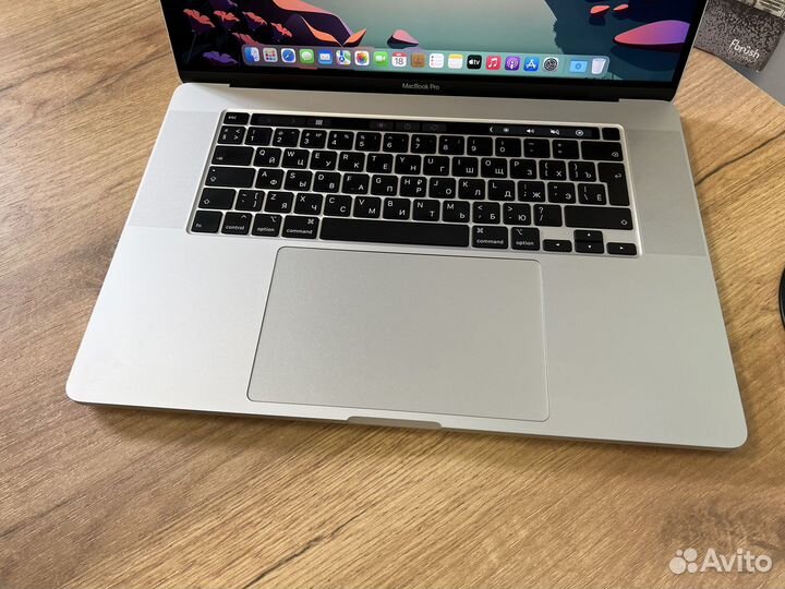 MacBook Pro 16 2019 i7 (32 gb)