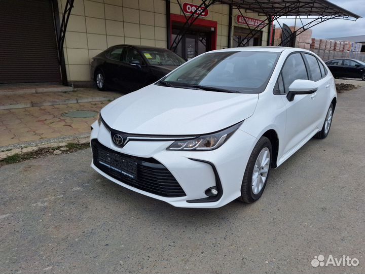 Toyota Corolla 1.2 CVT, 2023, 15 000 км