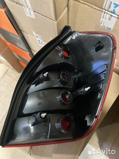Фонарь задний правый, левый калина универсал 2194