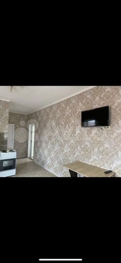 2-к. квартира, 42,7 м², 3/3 эт.