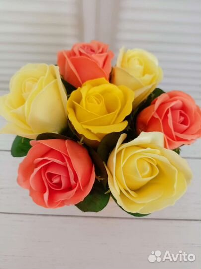 Букет из пенных роз