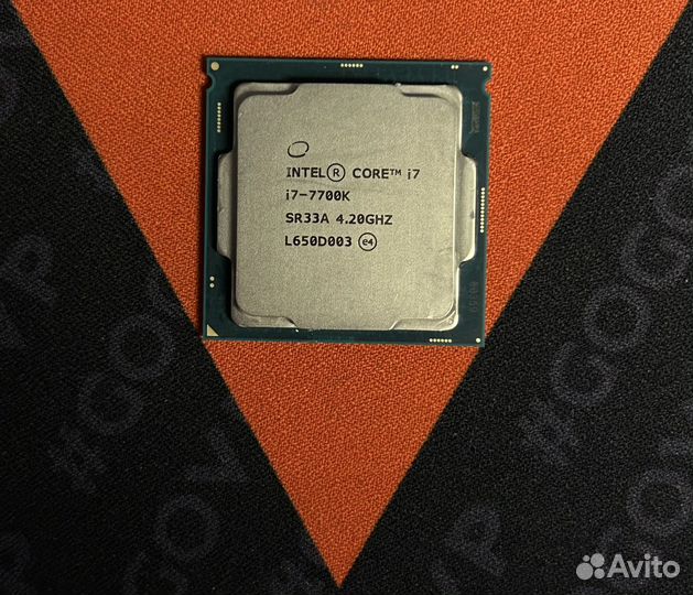Процессор Intel Core i7 7700K, сокет: LGA1151