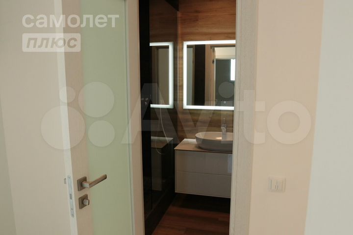 4-к. квартира, 142,8 м², 12/14 эт.