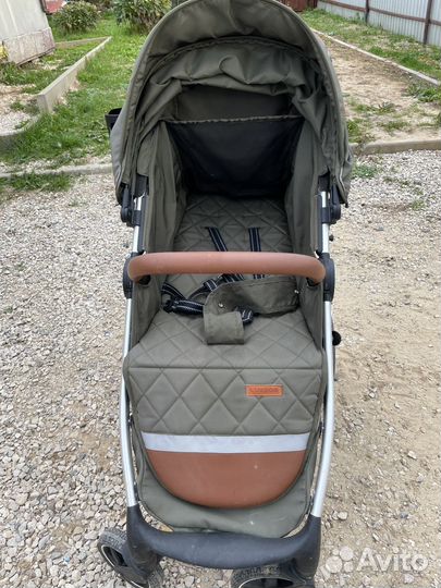 Продам прогулочную коляску