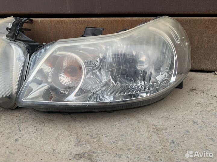 Suzuki SX4 - Фара передняя правая