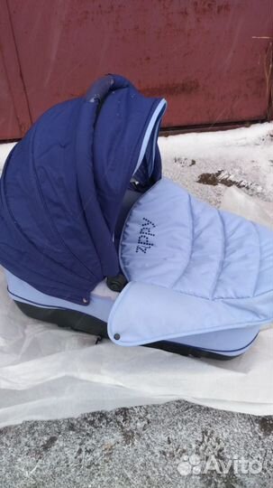 Продам коляску Zippy 2 в 1