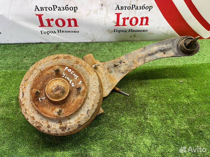 Задний кулак левый правый Ford Focus 1 универсал