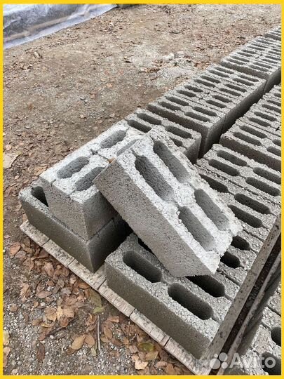 Керамзитобетонный блок полнотелый