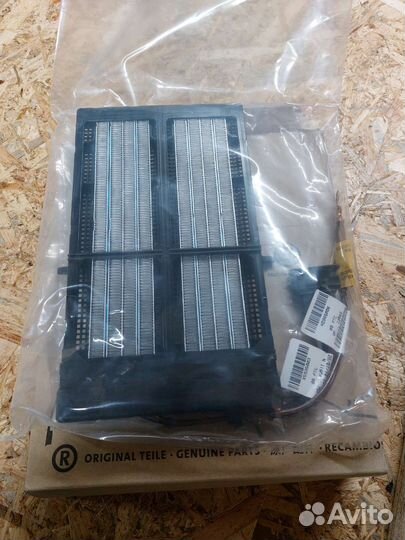 Отопитель дополнительный Audi A4/A5 новый оригинал