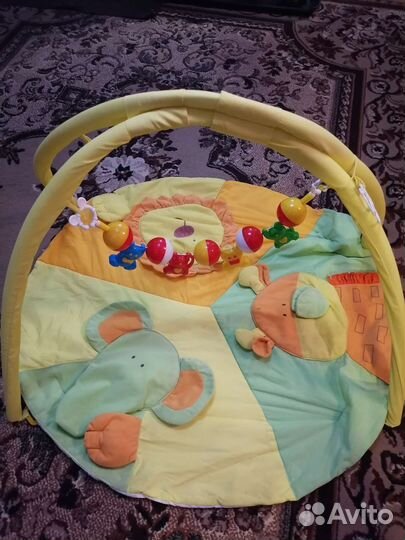 Развивающий коврик