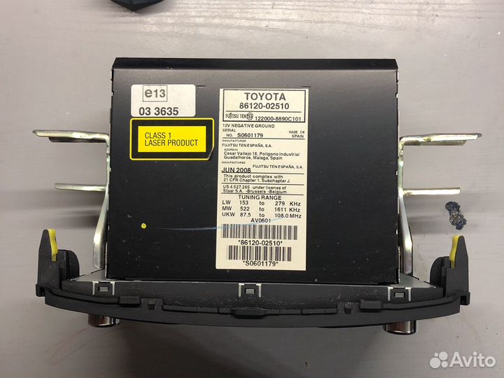 Магнитола для Тойота аурис