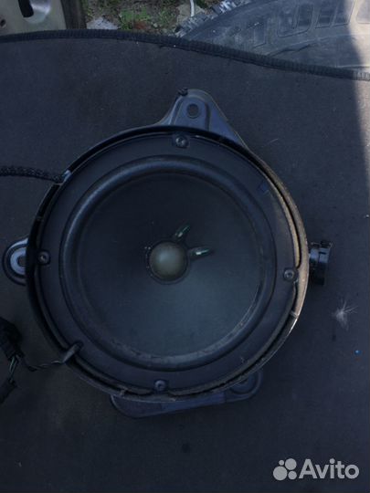 Динамик mercedes benz W220 S500 Bose