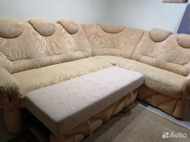 Угловой диван