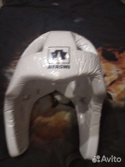 Шлем для единоборств