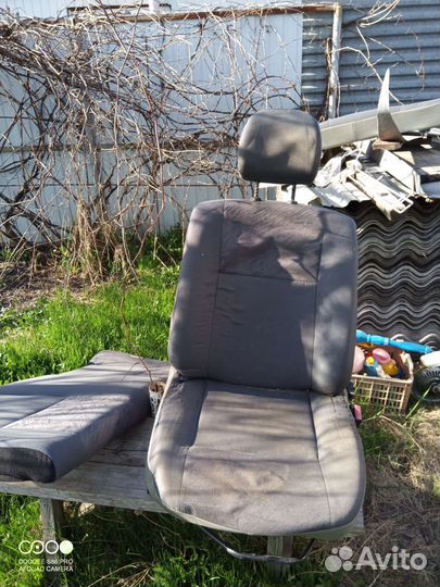 Сиденья renault logan 1