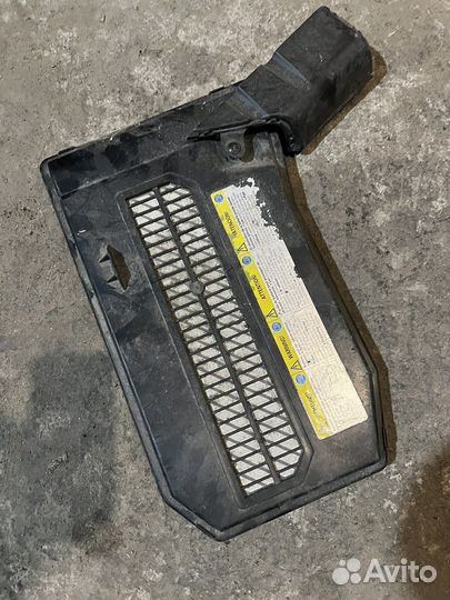 Крышка аккумулятора porsche cayenne 955-957