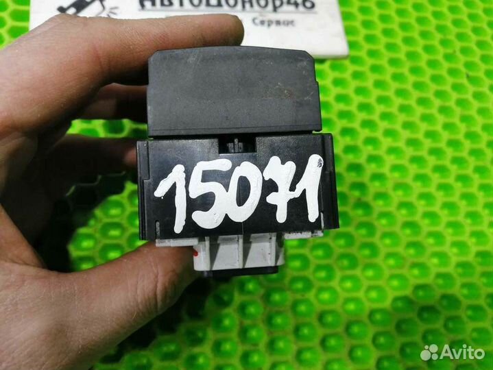 Блок управления зеркалами заднего вида Kia Rio 4