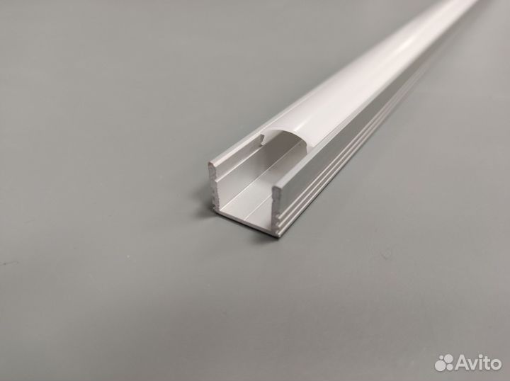 Накладной алюминиевый профиль 1612