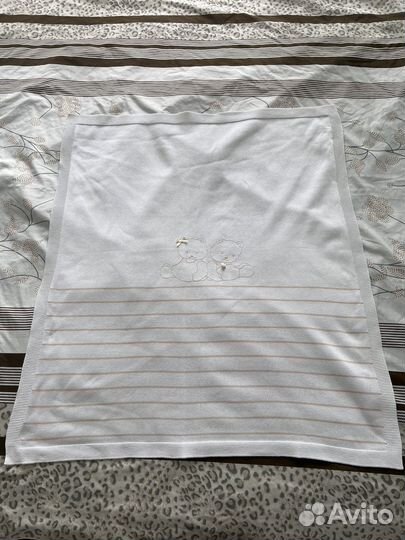 Вязаный шикарный плед для младенцев