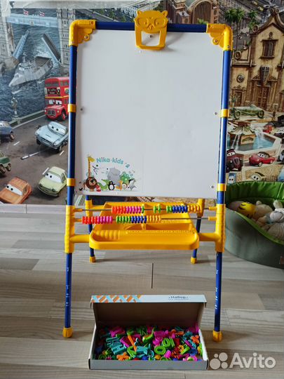 Магнитная доска и мольберт