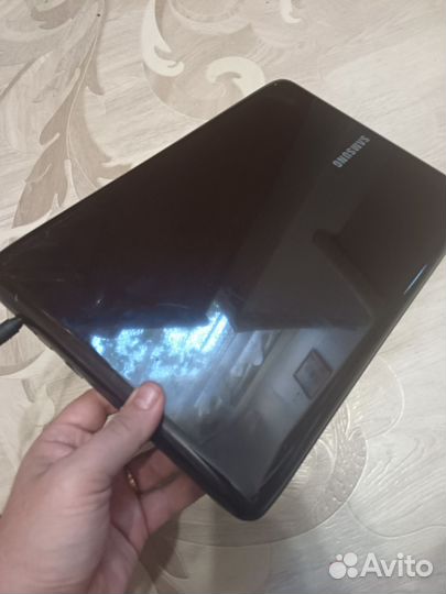 Продаю ноутбук Samsung