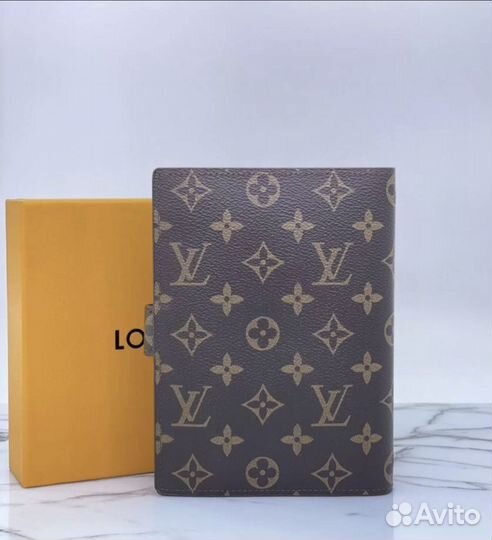 Ежедневник louis vuitton