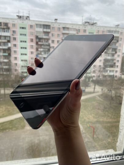 iPad mini 2 32гб Вайфай+Симкарта