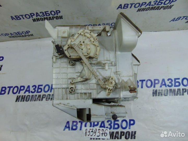 Корпус отопителя Toyota Yaris 1 P10 1999-2005