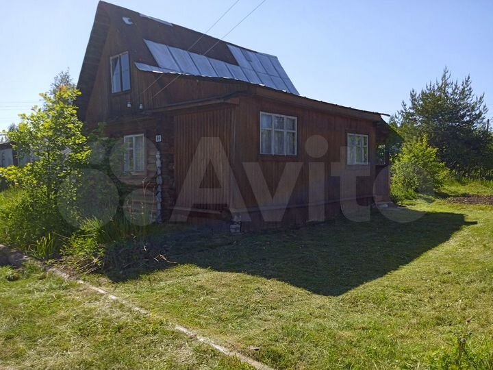 Дача 40 м² на участке 6 сот.