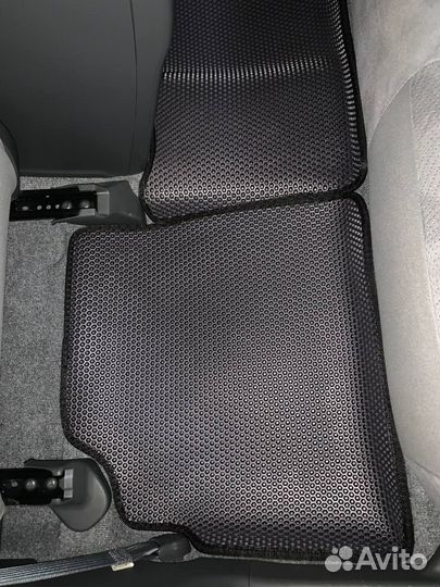 Eva ева эва коврики на Prius Alpha в Хабаровске