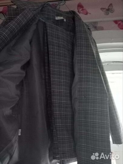 Брючный костюм женский 46 размер
