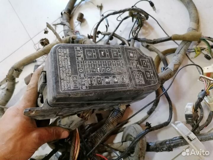 Проводка подкапотная 4G15 Mitsubishi Lancer 8 1997