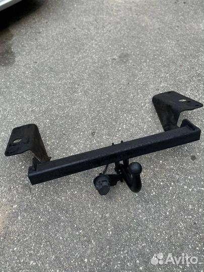 Продам фаркоп Toyota Corolla E150